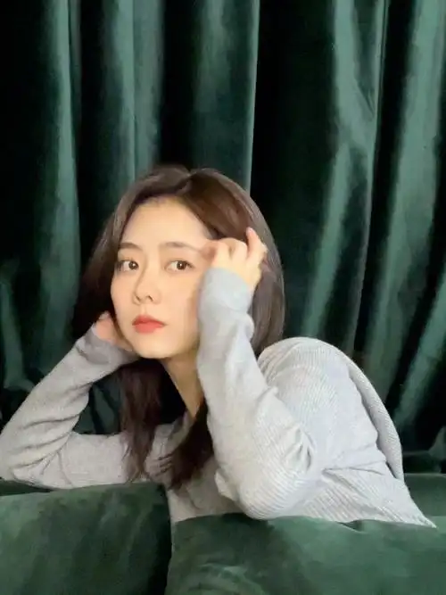 谭松韵更新微博