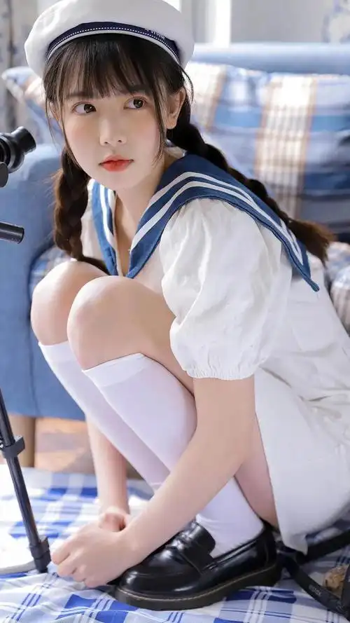 是心动啊 谁是你的校园女神 jk风美女 太美了_网易订阅