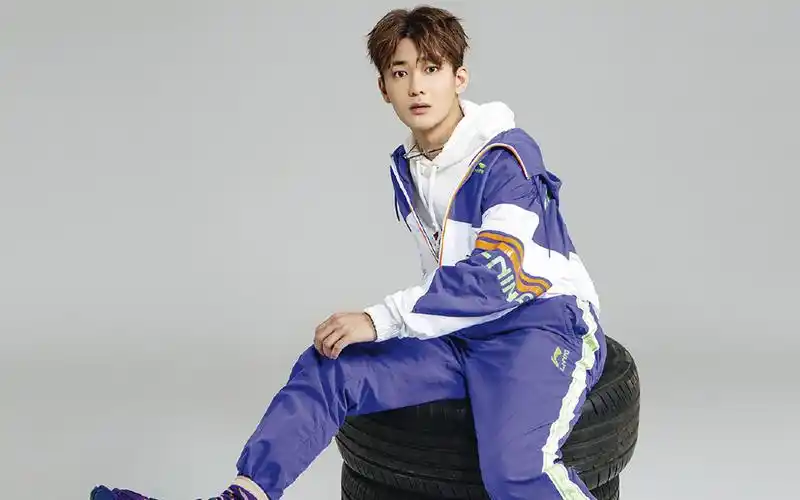 熊梓淇帅气写真图片桌面壁纸