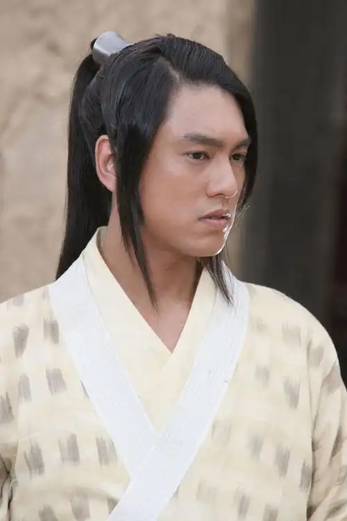 而其中2006年朱孝天版的《楚留香传奇》,则被网友评为颜值最低的