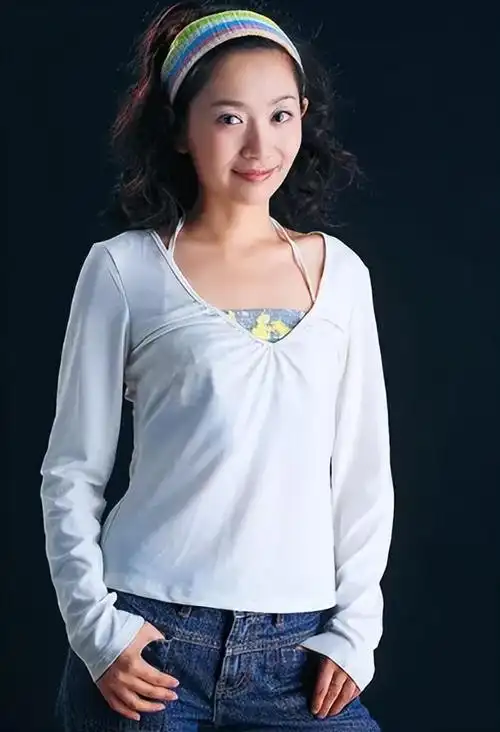 王芳个人资料简介,主持人王芳个人资料(王芳:嫁普通丈夫)