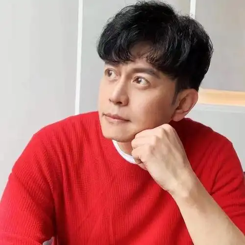 台湾男星林志豪定居北京!做核酸发感慨:台湾几年也做不出这效果