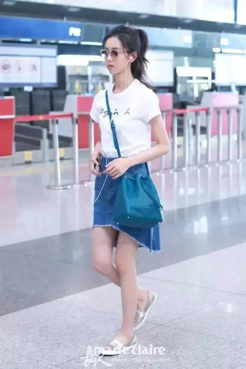 明星最爱的"前短后长"摆尾设计 你穿上你也可以走红毯