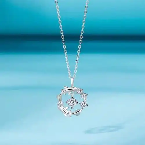 s925纯银好运锦鲤莫比乌斯环项链女款饰轻奢高级小众新款爆款礼物