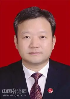 曹立军,1972年11月出生,曾任长沙市副市长,长沙市委常委,浏阳市委书记