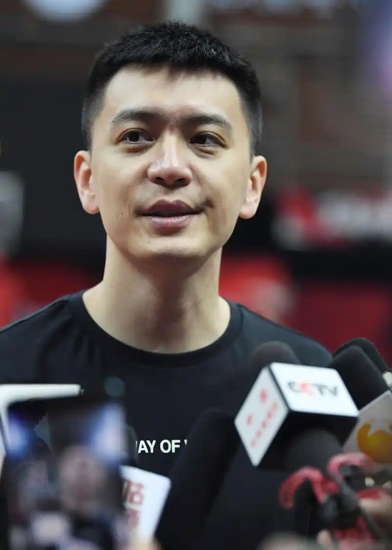 约大牌丢冠责任在我只希望辽篮好专访辽宁男篮主教练杨鸣