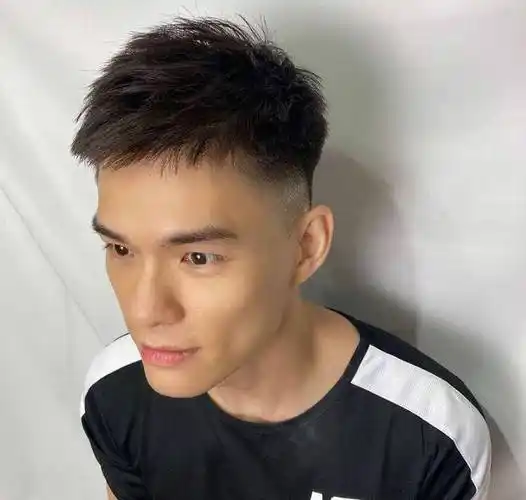 男生剪寸头太普通了试一试这7款潮流发型酷帅又清爽