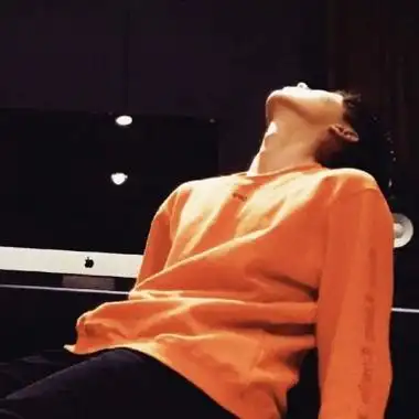 男头像成熟气质男人味高清超帅显成熟的男生微信头像图片