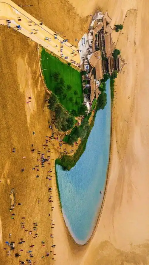 环青海湖游记5.难忘的雨中沙漠风情-敦煌鸣沙山月牙泉