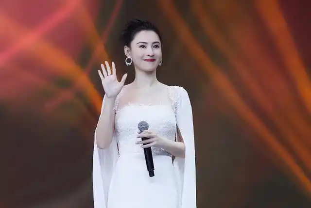 陈冠希照片门14年后张柏芝独带3子应采儿找谁逃过一劫