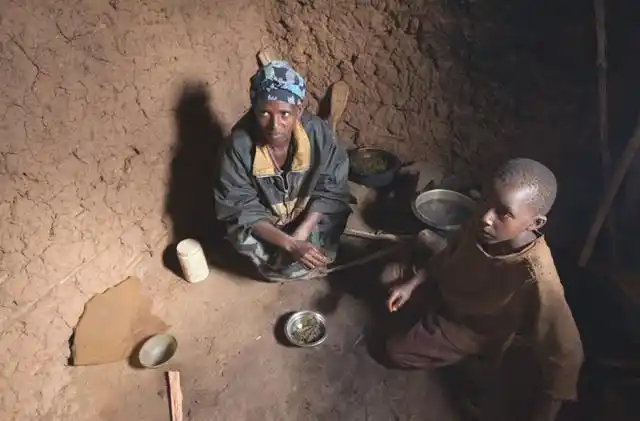 月收入27美元的家庭过着什么样的生活?