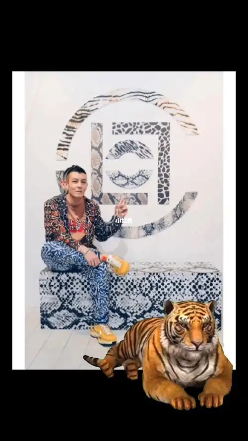 陈冠希亲自现场演绎clot2022秋冬