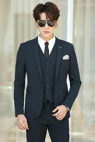 韩版西装批发厂家量大从优有优势