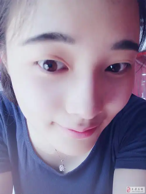 【美女秀场】崔若涵 20岁 射手座 电销