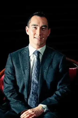 曝赌王何鸿燊之子何猷龙的新志向:将在俄罗斯海参崴