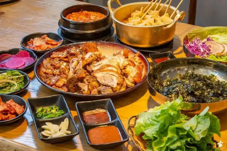 来自韩国的全民美食,从50后到10后没有人能阻挡它的魅力!_网易订阅