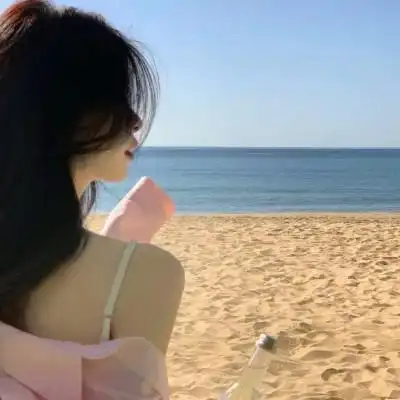 高级感背影头像女