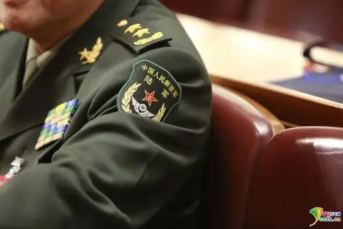 2016年两会:火箭军亮相(3)