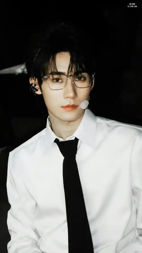 张真源休闲风##张真源 高光缔造者##张真源这是我的岛