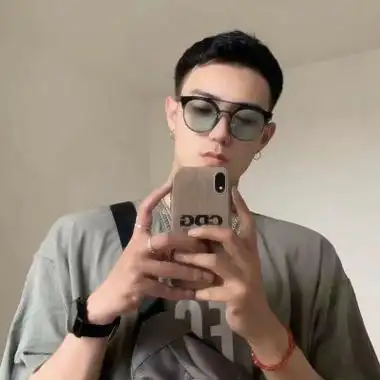 最火qq头像男生霸气冷酷 超酷的时尚男生精选头像图片