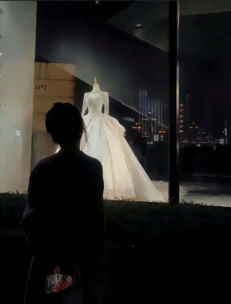 和你在一起这么久,除了你这个人,我什么都没图过,我不但没有对不起你