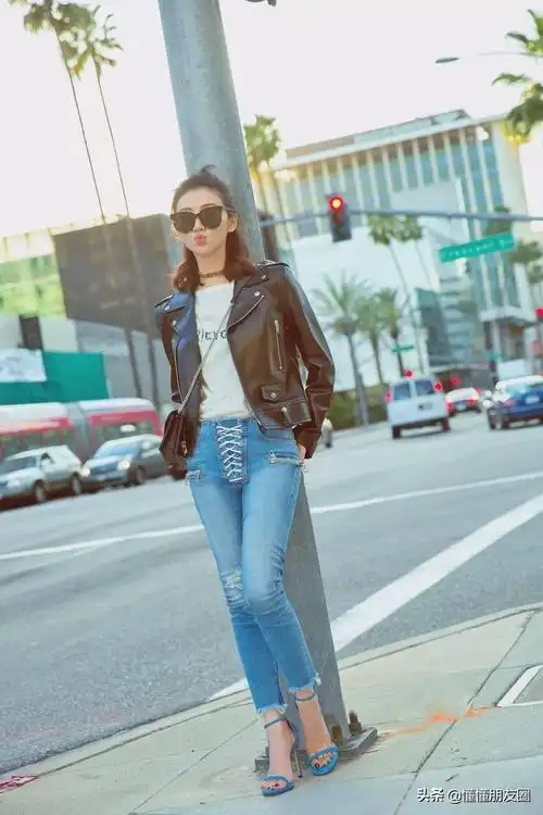 小宋佳示范夏季牛仔裤穿搭,学起来