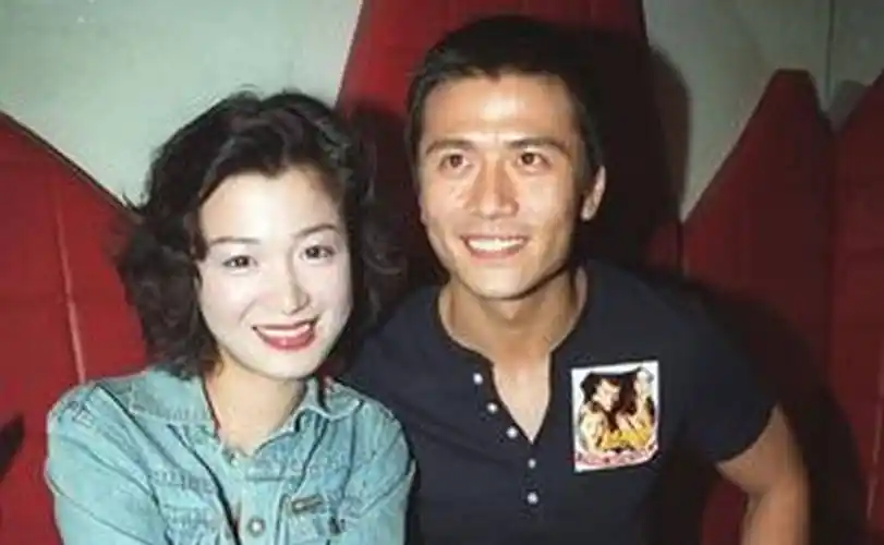 "最美双儿",我命由我不由天,从低保户逆袭成豪门阔太_陈少霞_刘德华