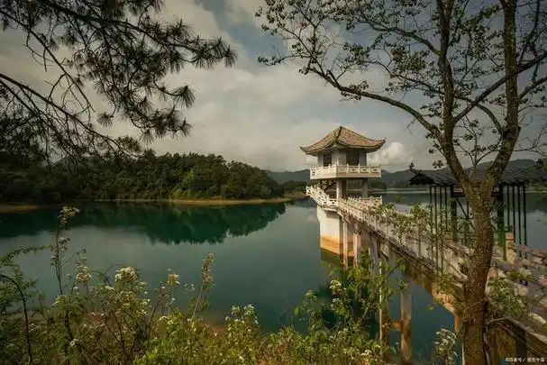 网红景点打卡:湖州旅游必去十大景点 自由行最佳路线