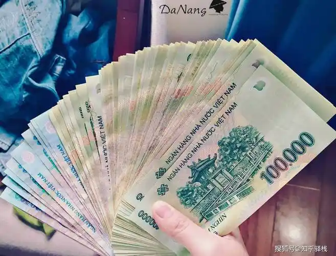 那么,2000多万人民币能不能让人成为有钱人呢?这还得看具体情况.