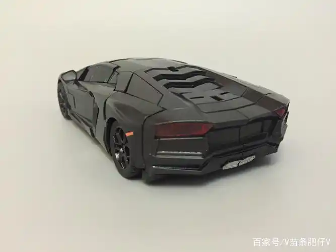 来自地狱的恶魔,变形金刚uniquetoys-ut禁闭