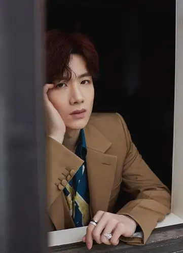 白敬亭cr白敬亭工作室