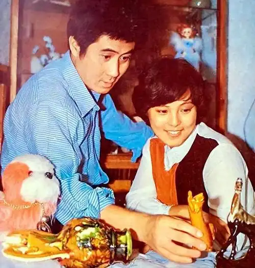 转身娶尤勇前妻,他在追求啥|演员|陈佩斯|传媒公司|外来媳妇_网易订阅