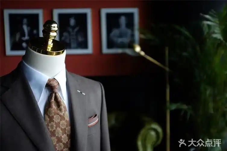 [马鞍池] 陈·杰纳卡高级定制手工西服