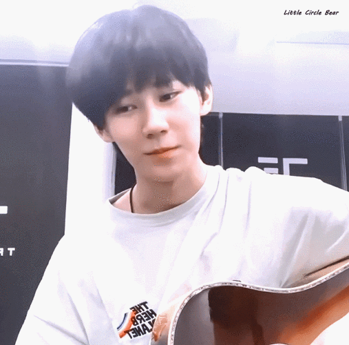 770_759gif 动态图 动图