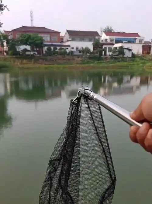 一秒打开的可折叠一体便携式抄网你见过吗