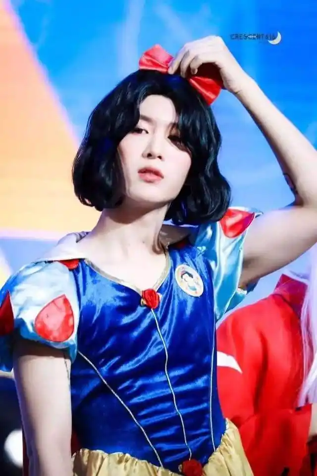 薛之谦男扮女装被夸漂亮,这些男明星扮女装一个比一个美