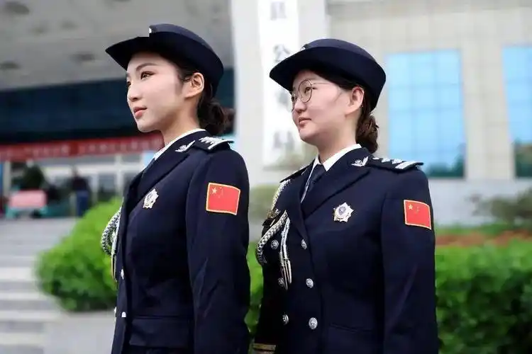 磁县公安警礼服照震撼来袭~_警服_荣耀_职业