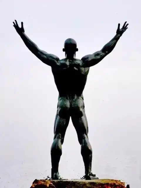 顶天立地的男子汉!