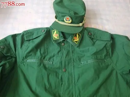 05式武*橄榄绿作训服一套 帽子