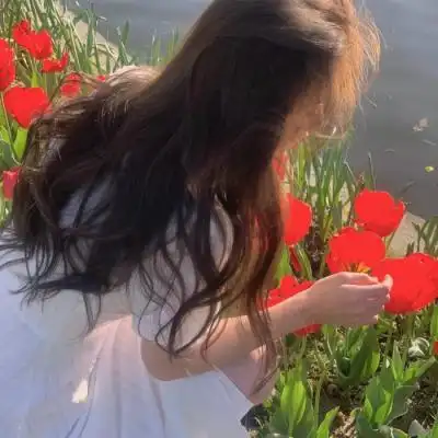 喜欢的不是花,是你送的花_微信头像_我要个性网