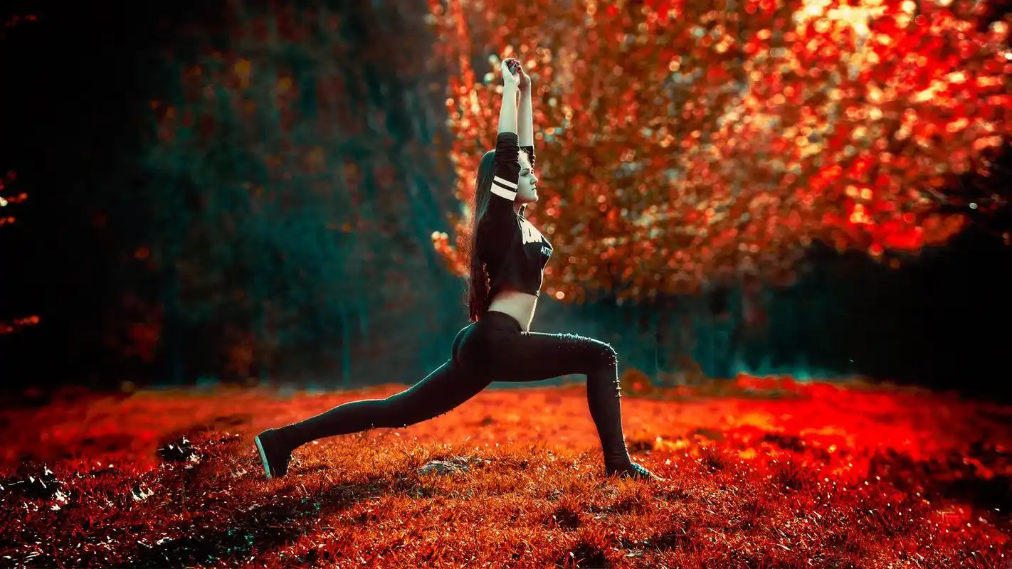 美女健身运动图片桌面壁纸下载