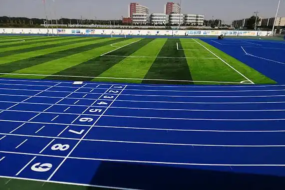蓝色塑胶跑道是否会成为运动场地新宠