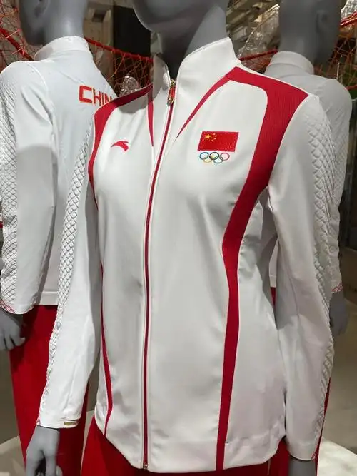 201079152024奥运领奖服,哪套最好看?