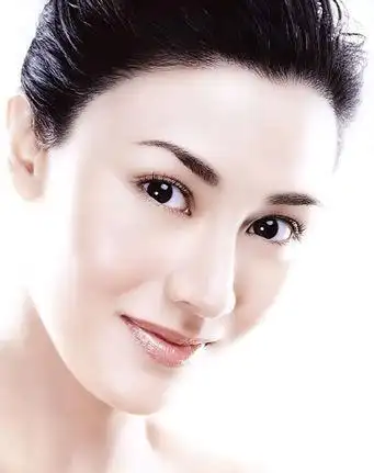 盘点长着漂亮"桃花眼"的大牌明星[图]