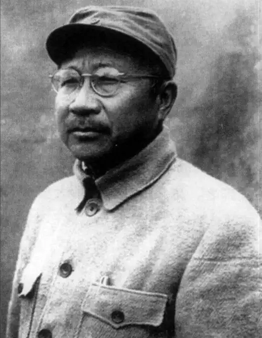 最特殊的开国大将,唯一享受元帅待遇,其他9个大将都曾是他下属