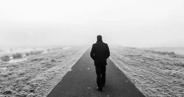 表达自己失落的简短句子对人失望心寒的句子文案