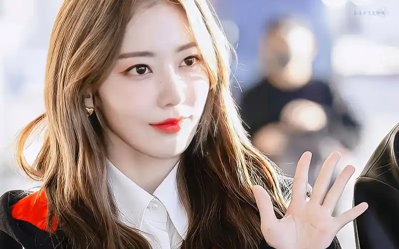 "对我来说宫脇咲良是个沉重的名字"