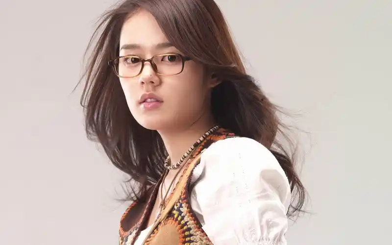 韩国美女韩佳人桌面壁纸