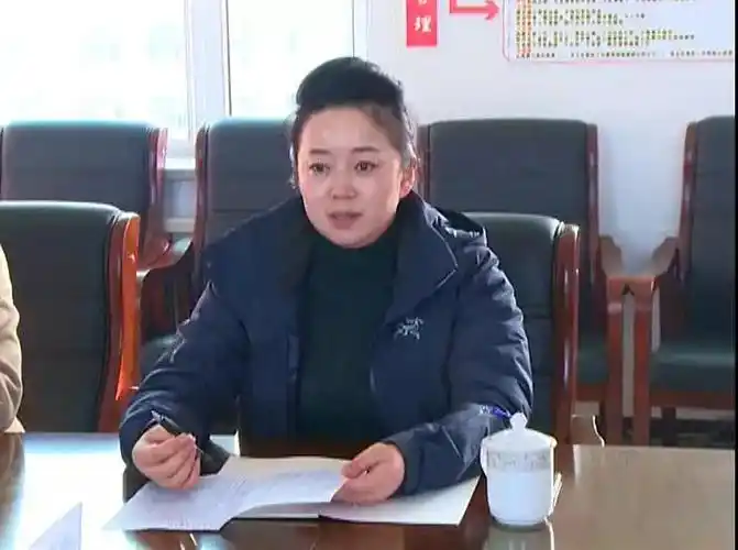 富锦市委常委,宣传部长孙秋丽到砚山镇检查指导秸秆离