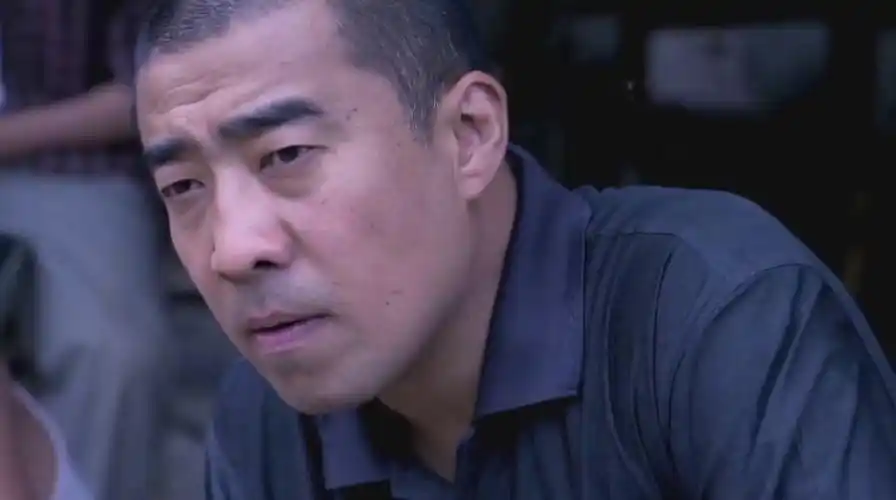 能躲过傻子的命 01:04 怒之铁拳魔改版试玩,壮汉哥和机枪哥城堡大作战